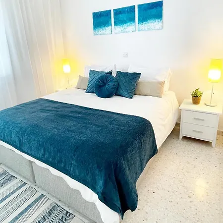 Direct Sea View & Quality Bed - Kings Palace 1 Bed * 파포스