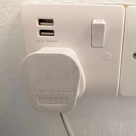 Direct Sea View & Quality Bed - Kings Palace 1 Bed * Πάφος