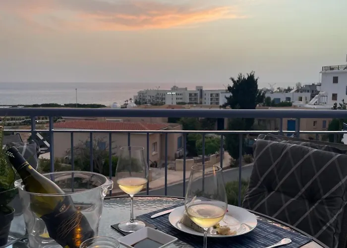 아파트 Direct Sea View & Quality Bed - Kings Palace 1 Bed 파포스