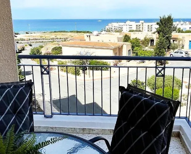 Direct Sea View & Quality Bed - Kings Palace 1 Bed Lejlighed *
